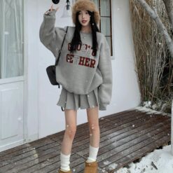 ชุดเซ็ท 2 ชิ้น เสื้อแขนยาว กระโปรง สีเทา 4033 FreeSize