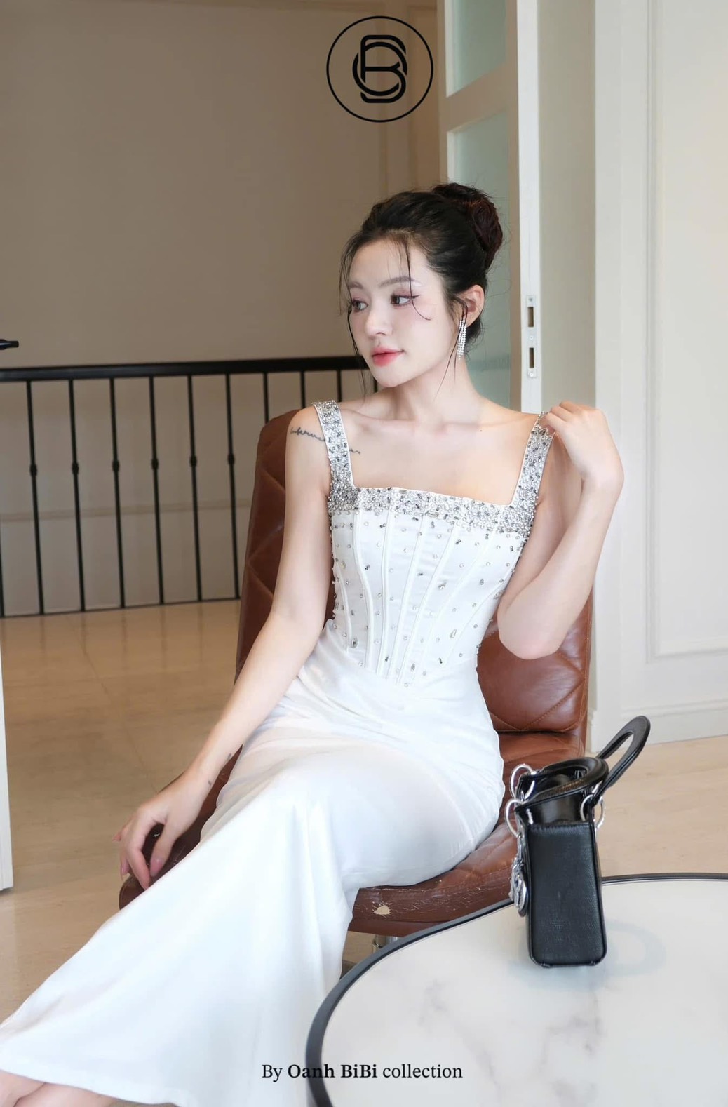 ชุดเดรส ราตรียาว สายเดี่ยว แต่งเพรช สีขาว สีดำ BRAND OBIBI 3081 Size S - Image 3