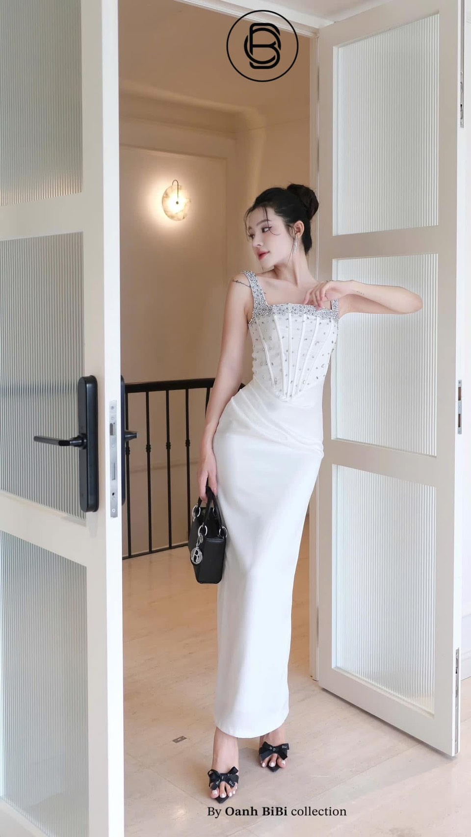 ชุดเดรส ราตรียาว สายเดี่ยว แต่งเพรช สีขาว สีดำ BRAND OBIBI 3081 Size S - Image 2