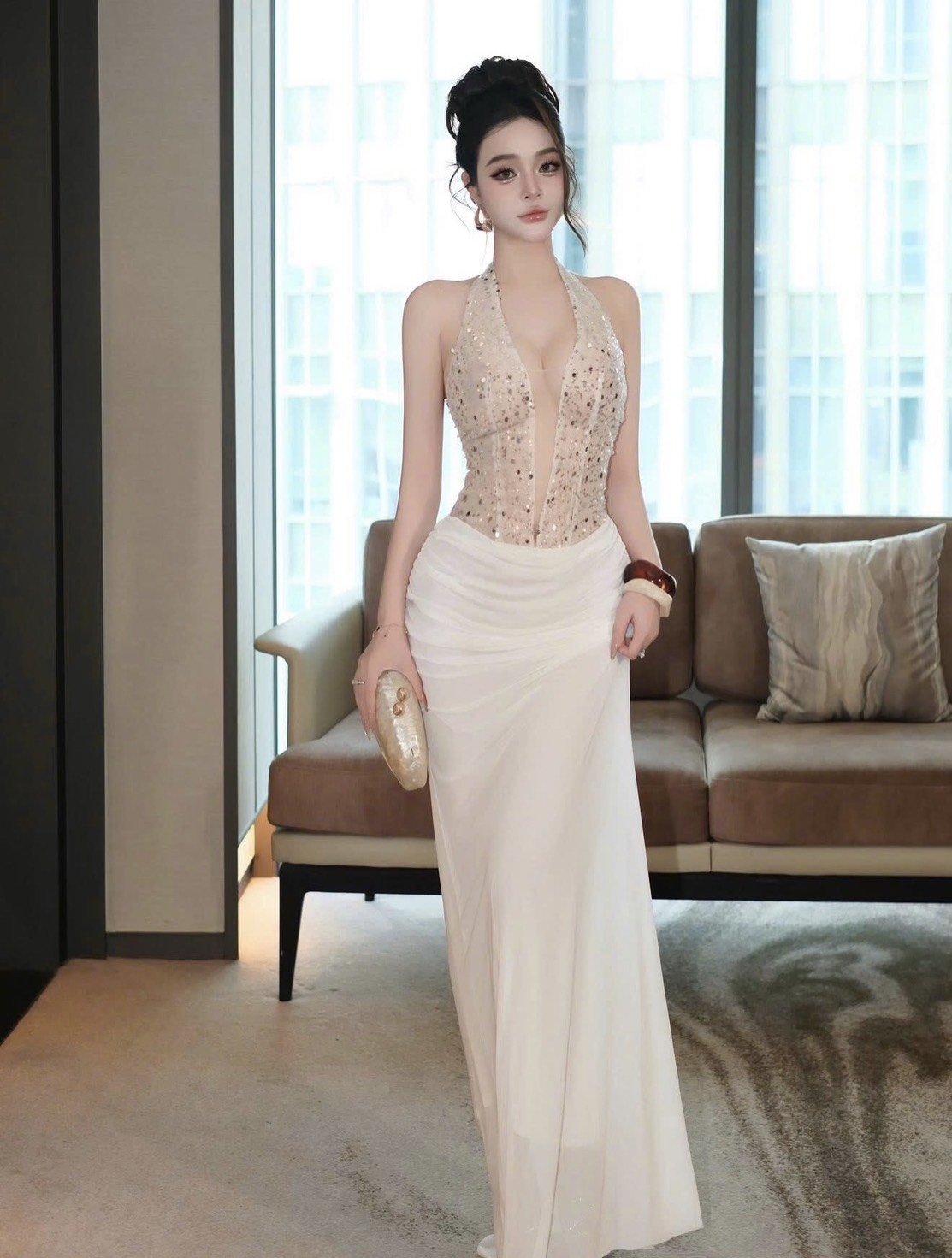 ชุดเดรส ราตรียาว คล่องคอ สีขาว BRAND OBIBI 3082 Size S-M - Image 6