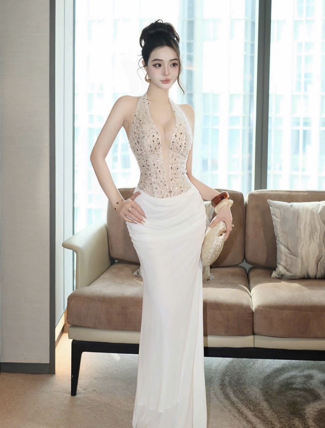 ชุดเดรส ราตรียาว คล่องคอ สีขาว BRAND OBIBI 3082 Size S-M - Image 3