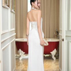 ชุดเดรส ราตรียาว คล้องคอ ลายลูกไม้ สีขาว BRAND OBIBI 3083 Size S-M