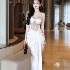 ชุดเดรส ราตรียาว เกาะอก เพรช สีขาว สีทอง สีฟ้า สีแดงไวน์ BRAND OBIBI 3084 Size S-M