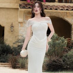 ชุดเดรส ราตรียาว ปาดไหล่ ลายลูกไม้ สีขาวBRAND OBIBI 3086 Size S-M