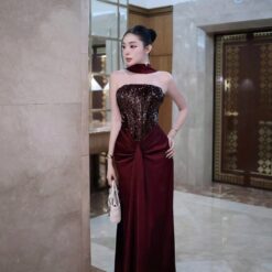 ชุดเดรส ราตรียาว เกาะอก แต่งกลิตเตอร์ สีแดงไวน์ BRAND ZEN LULU 3088 Size M