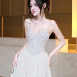 ชุดเดรส สายเดี่ยว แต่งลูกไม้  สีเขียว BRAND OBIBI 2250 Size M