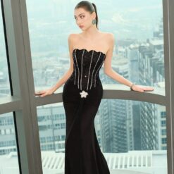 ชุดเดรส ราตรียาว เกาะอก แต่งเพชร สีดำ BRAND OBIBI 2269 BKK SIZE M