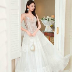 ชุดเดรส ราตรียาว สายเดี่ยว แต่งลูกไม้ สีขาว BRAND OBIBI 2270 BKK SIZE M