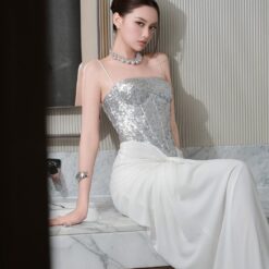 ชุดเดรส ราตรียาว สายเดี่ยว แต่งกลิตเตอร์ สีขาว BRAND OBIBI 2273 BKK SIZE M