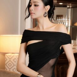 ชุดเดรส ปาดไหล่ ซีทรู สีดำ BRAND Thao_bibii 2296 BKK SIZE S-M