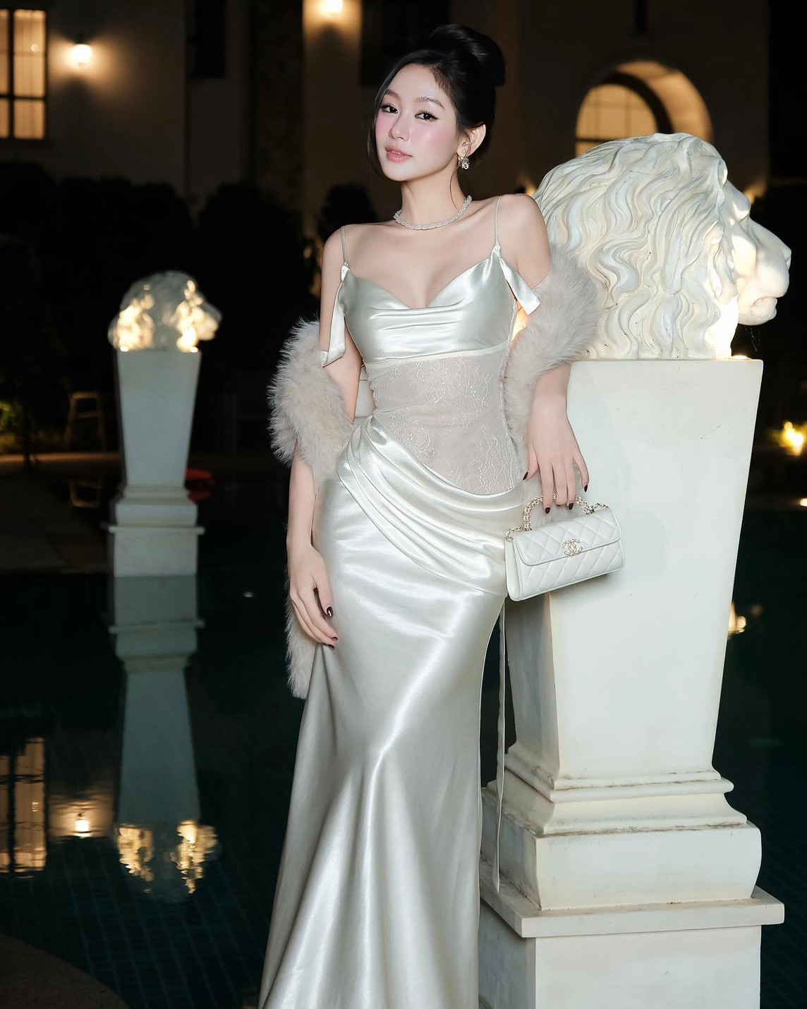 ชุดเดรสยาว ราตรี สายเดี่ยว-ปาดไหล่ ลูกไม้ สีชมพู,สีขาว BRAND Thao_bibii 2298 BKK SIZE S - Image 3