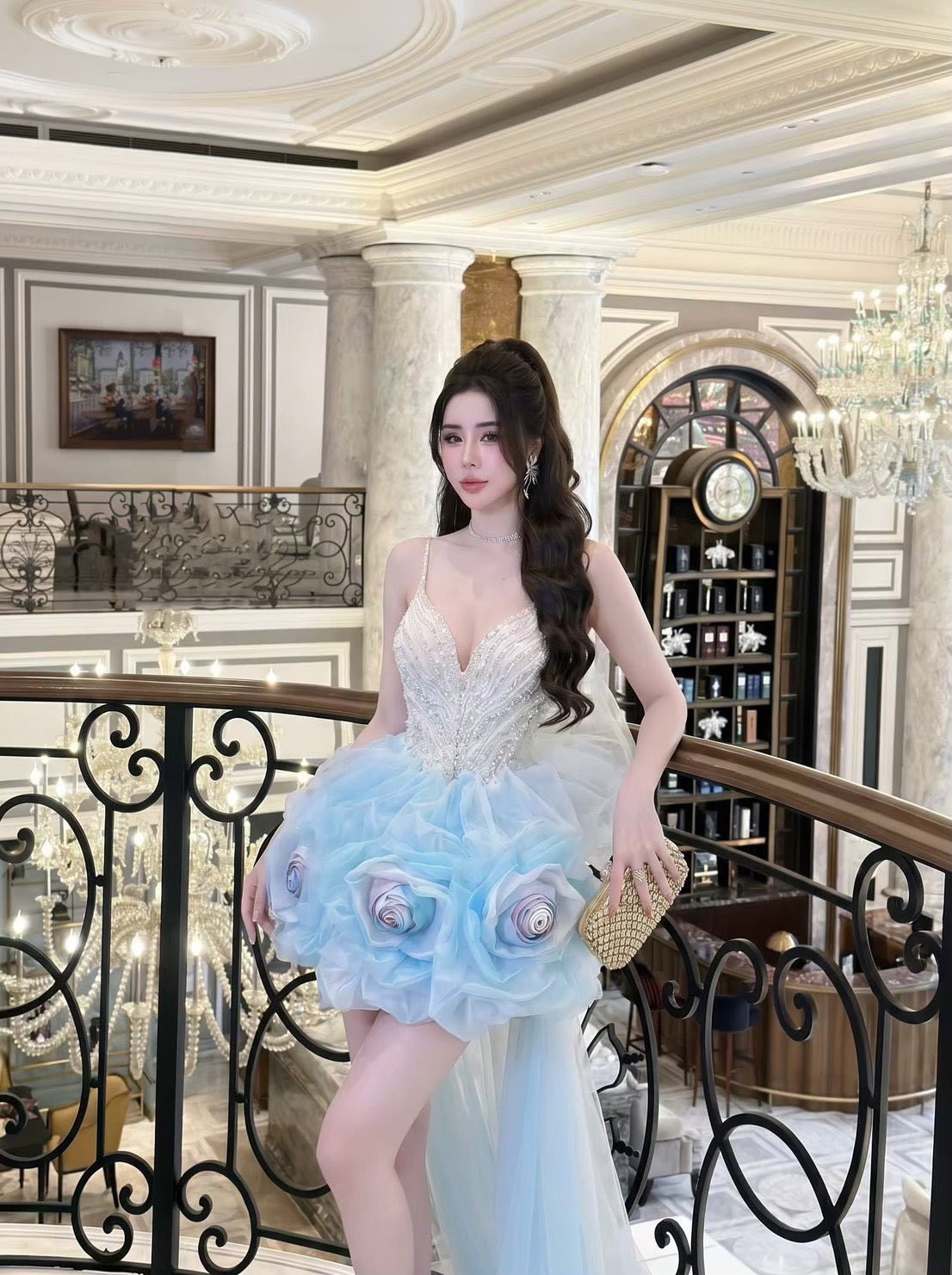 ชุดเดรส สายเดี่ยว แต่งเพชร+แต่งโบว์ สีฟ้า BRAND HISO 2334 BKK Size M - Image 5
