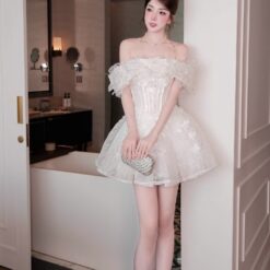 ชุดเดรส ปาดไหล่ กลิตเตอร์ แต่งดอก สีขาว BRAND HISO 2331 BKK Size M