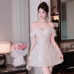 ชุดเดรส ปาดไหล่ แต่งดอก + กลิตเตอร์ BRAND HISO 2332 BKK Size M