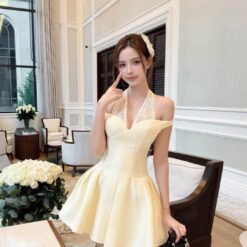 ชุดเดรส คล้องคอ ปาดไหล่ สีครีม BRAND Tranali 2308 BKK SIZE S-M