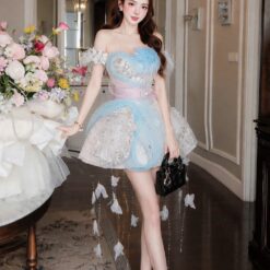 ชุดเดรส ปาดไหล่ แต่งดอก + ขนนก + กลิตเตอร์ สีฟ้า BRAND HISO 2326BKK Size S