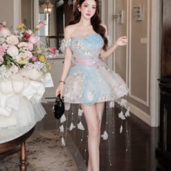 ชุดเดรส ปาดไหล่ แต่งดอก + ขนนก + กลิตเตอร์ สีฟ้า BRAND HISO 2326BKK Size S