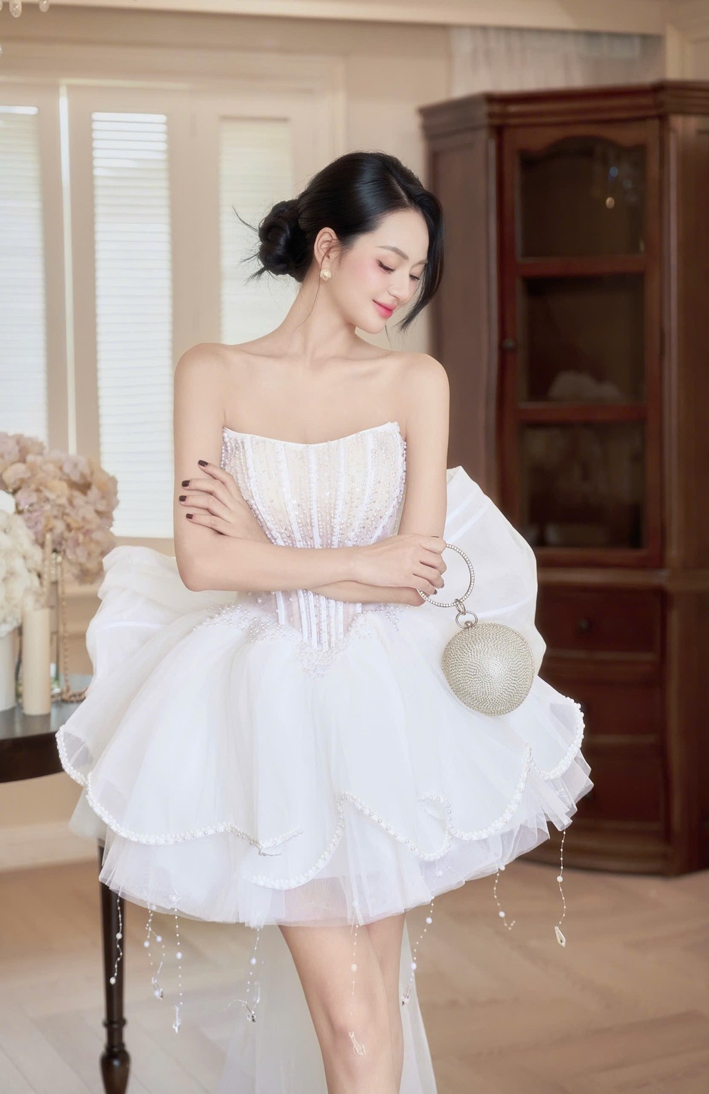 ชุดเดรส เกาะอก แต่งมุก+โบว์ สีขาว สีชมพู สีฟ้า BRAND HISO 2328BKK Size M - Image 3