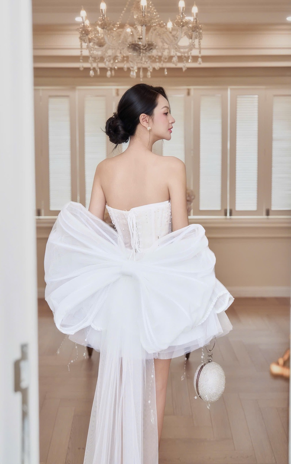 ชุดเดรส เกาะอก แต่งมุก+โบว์ สีขาว สีชมพู สีฟ้า BRAND HISO 2328BKK Size M - Image 4